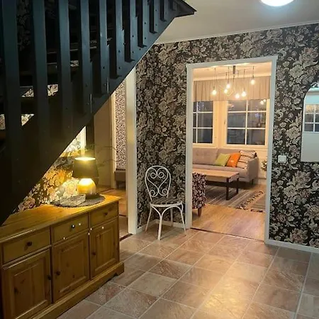 Cozy House Close To Santavillage