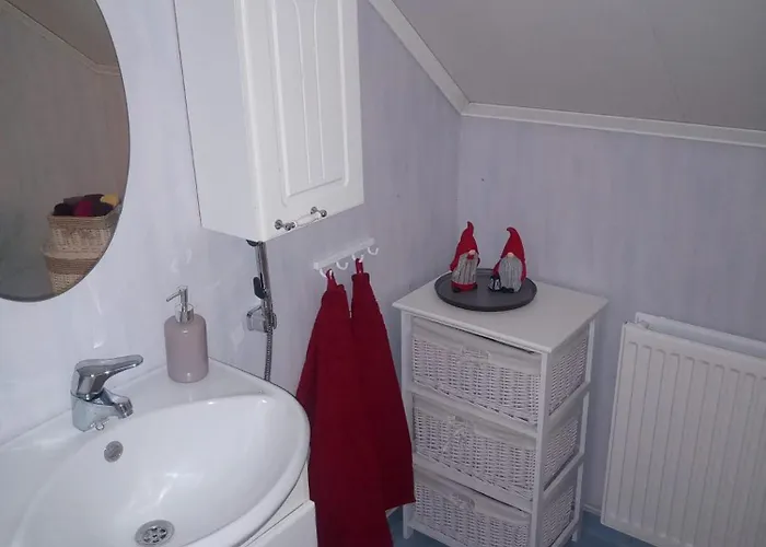 Cozy House Close To Santavillage Apartamento